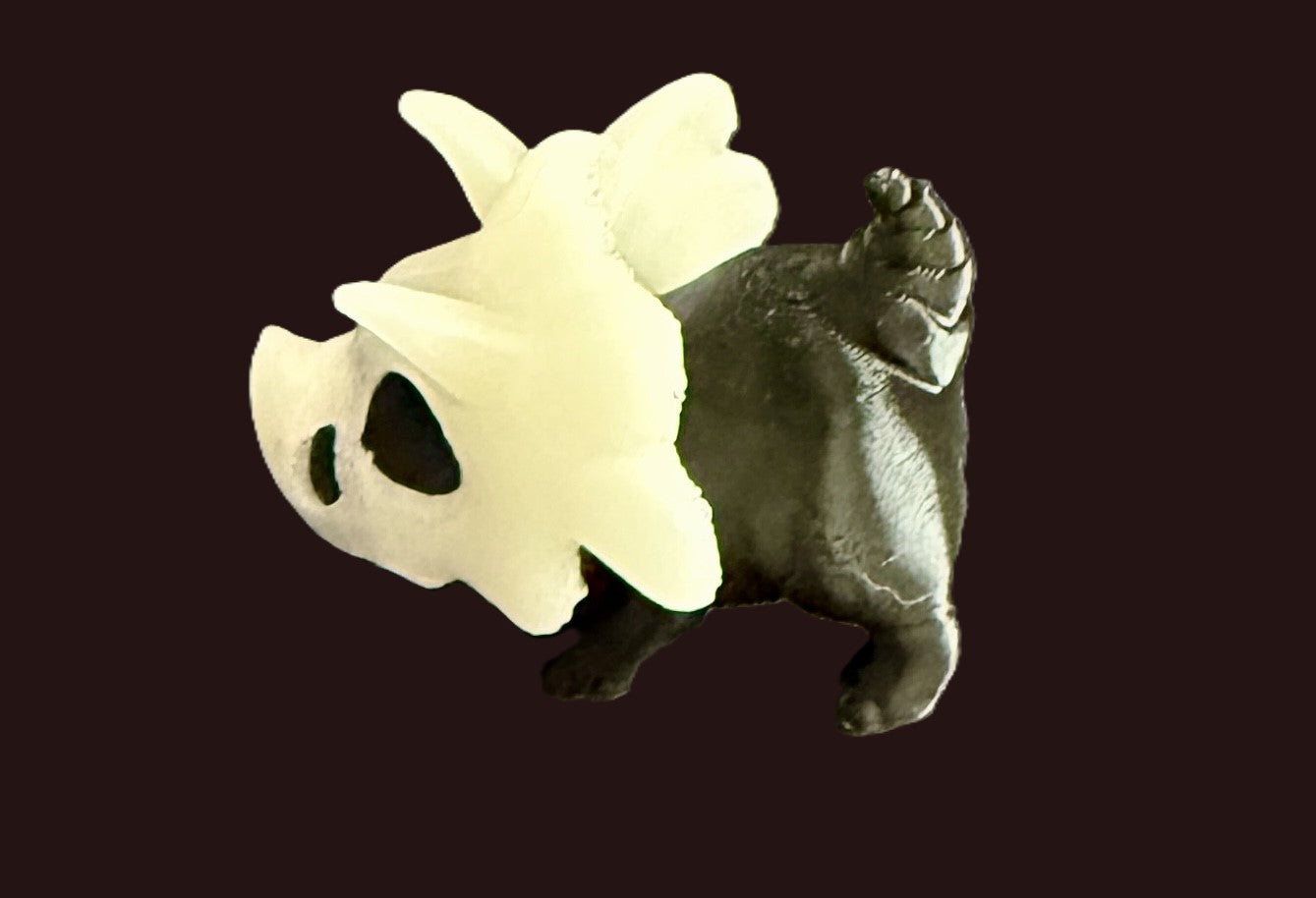 π Tricera-tops the Spooky Charts! π 3D Printed Bony Triceratops Figurine - Glow-in-the-Dark Option Available!
