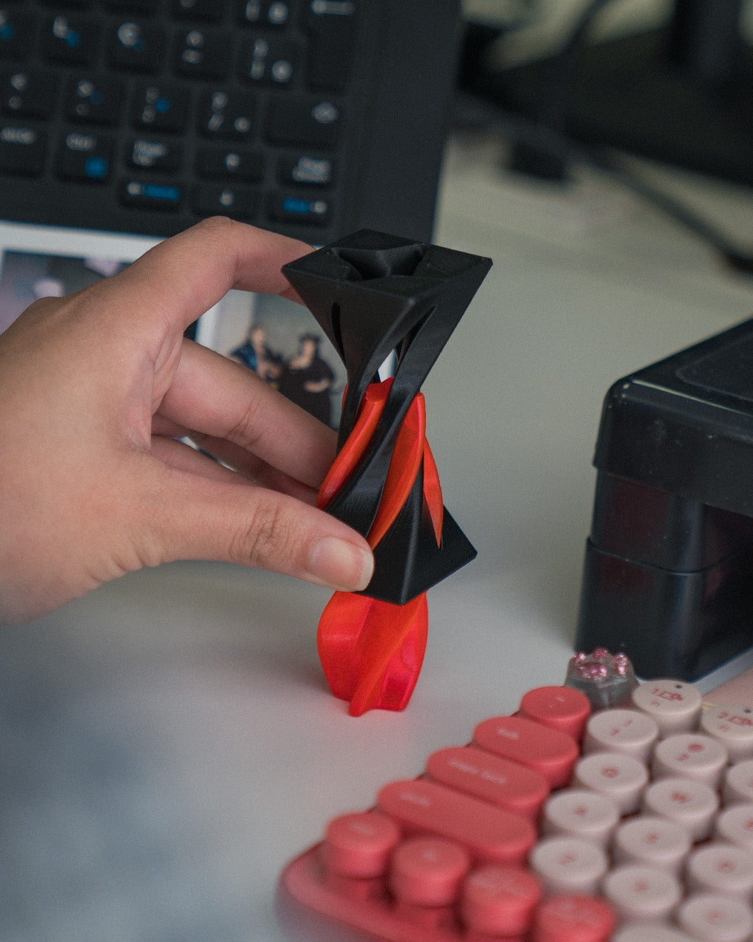 π Unwind with Mesmerizing Motion! 3D Printed Passthrough Helix Fidgets π