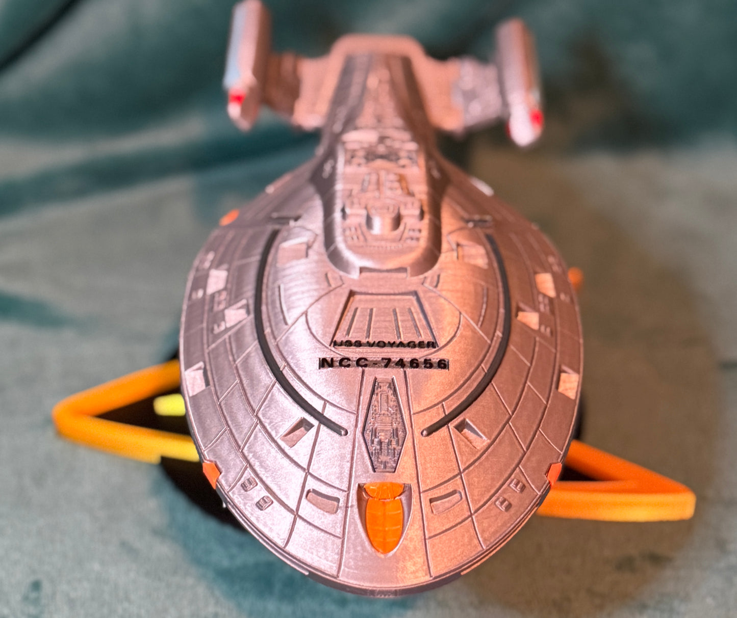 Return to the Alpha Quadrant! ✨ 3D Printed USS Voyager NCC-74656