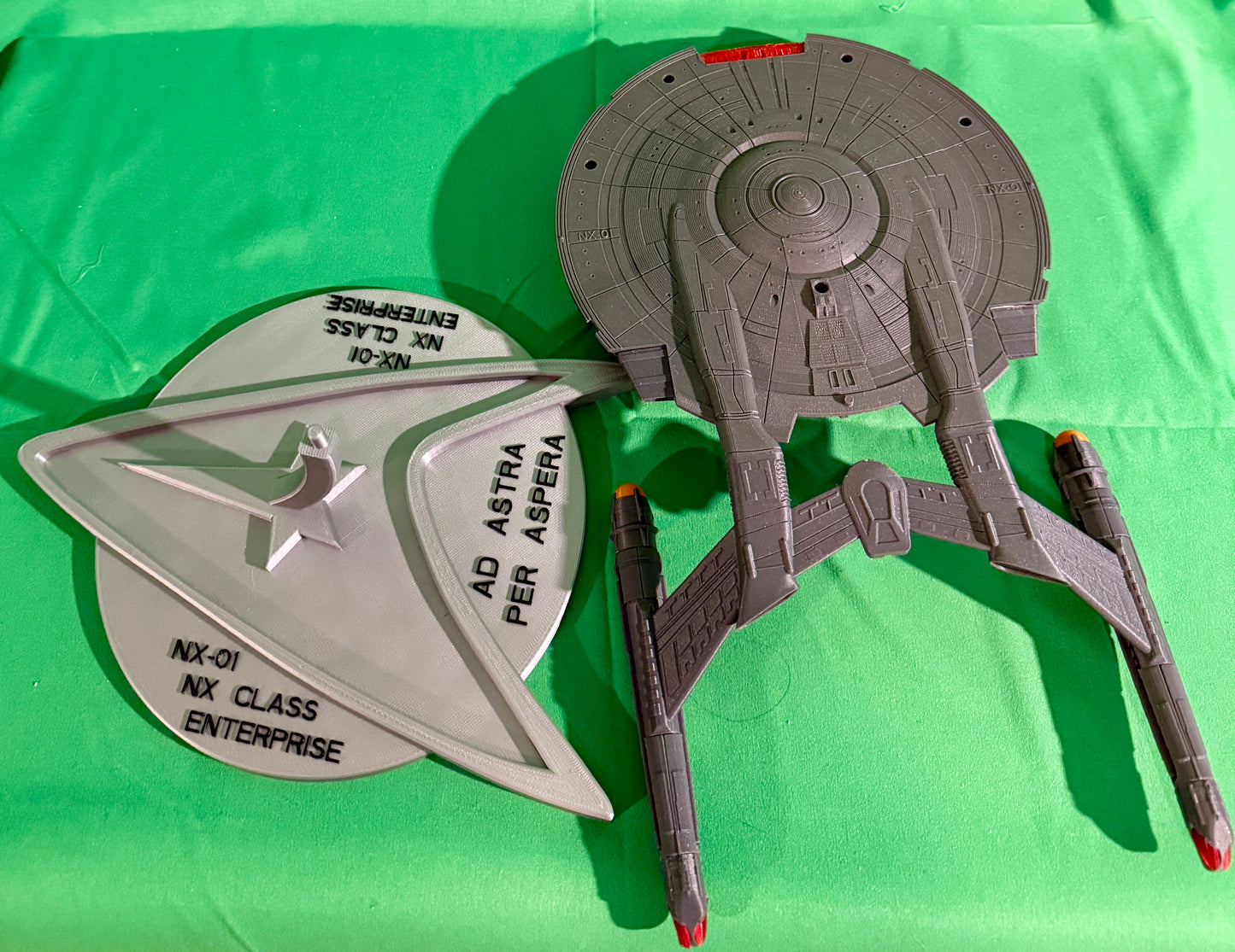 Explore the Final Frontier! π 3D Printed NX-01 Enterprise from Star Trek: Enterprise