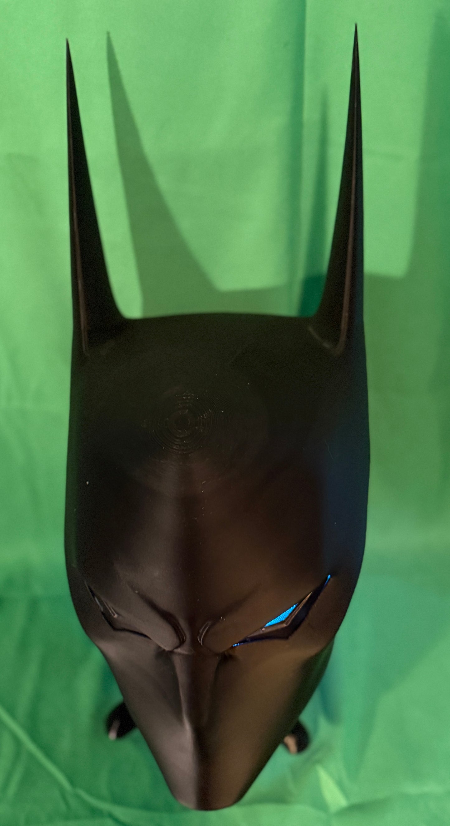 Become the Knight of Tomorrow! π¦ 3D Printed Batman Beyond Mask with Light-Up Eyes