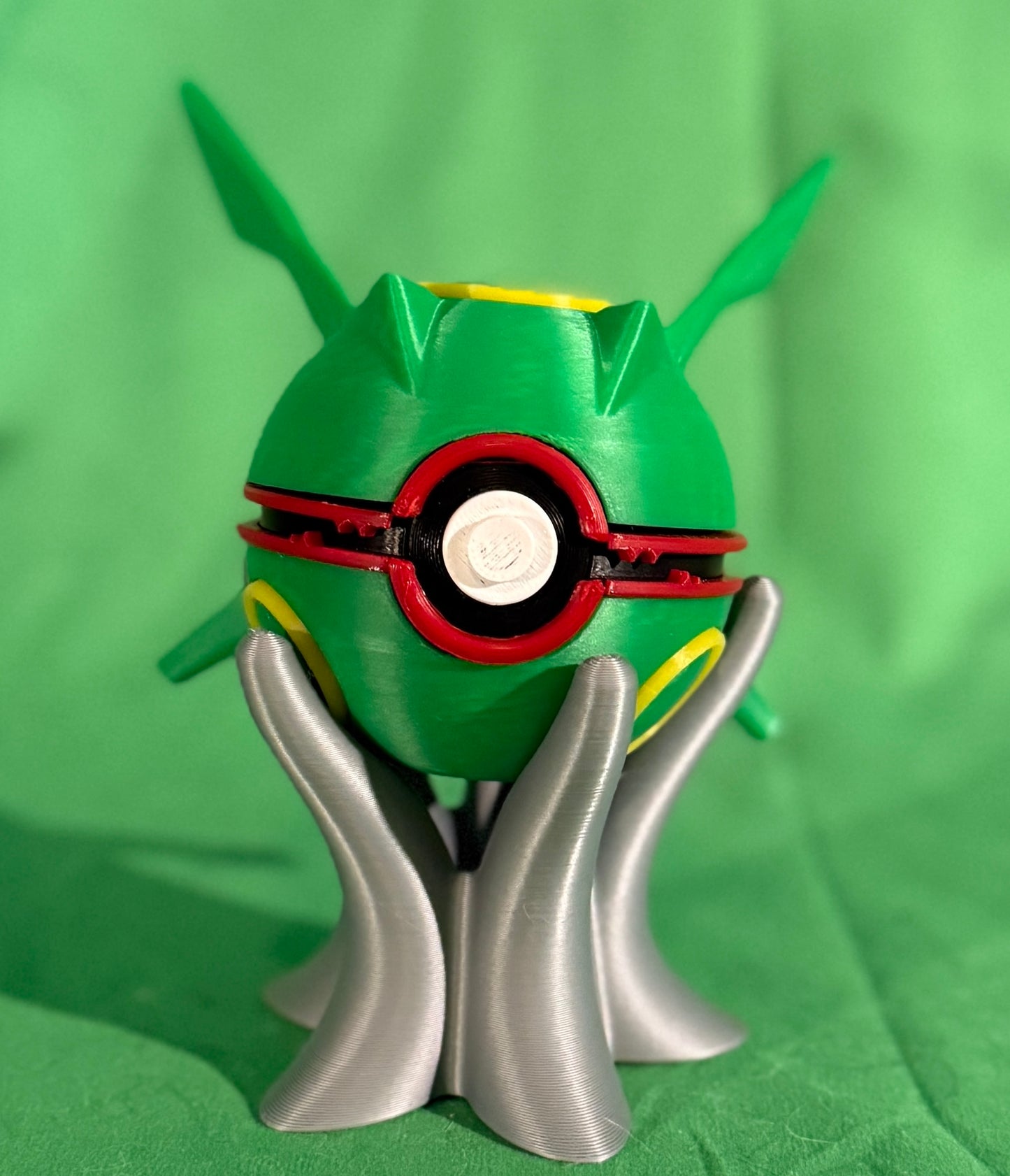 Soar to new heights with the legendary Rayquaza PokéMorph!