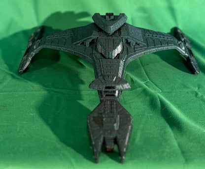 Klingon Vorcha Class Cruiser • 16.5” Sci‑Fi Starship Model • 3D Printed Display Ship • Collector Starship • Sci‑Fi Decor