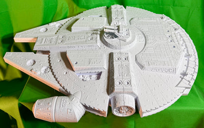 Millennium Falcon (YT-1300) | Massive 23" Studio Scale Style Model