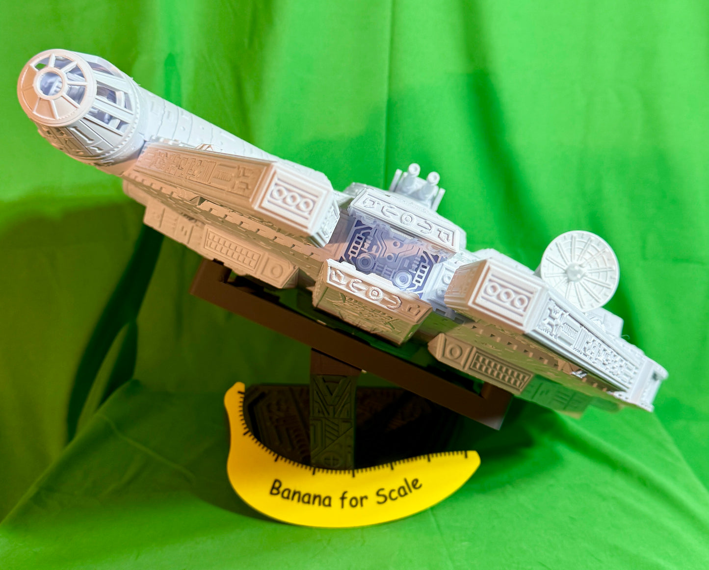 Millennium Falcon (YT-1300) | Massive 23" Studio Scale Style Model