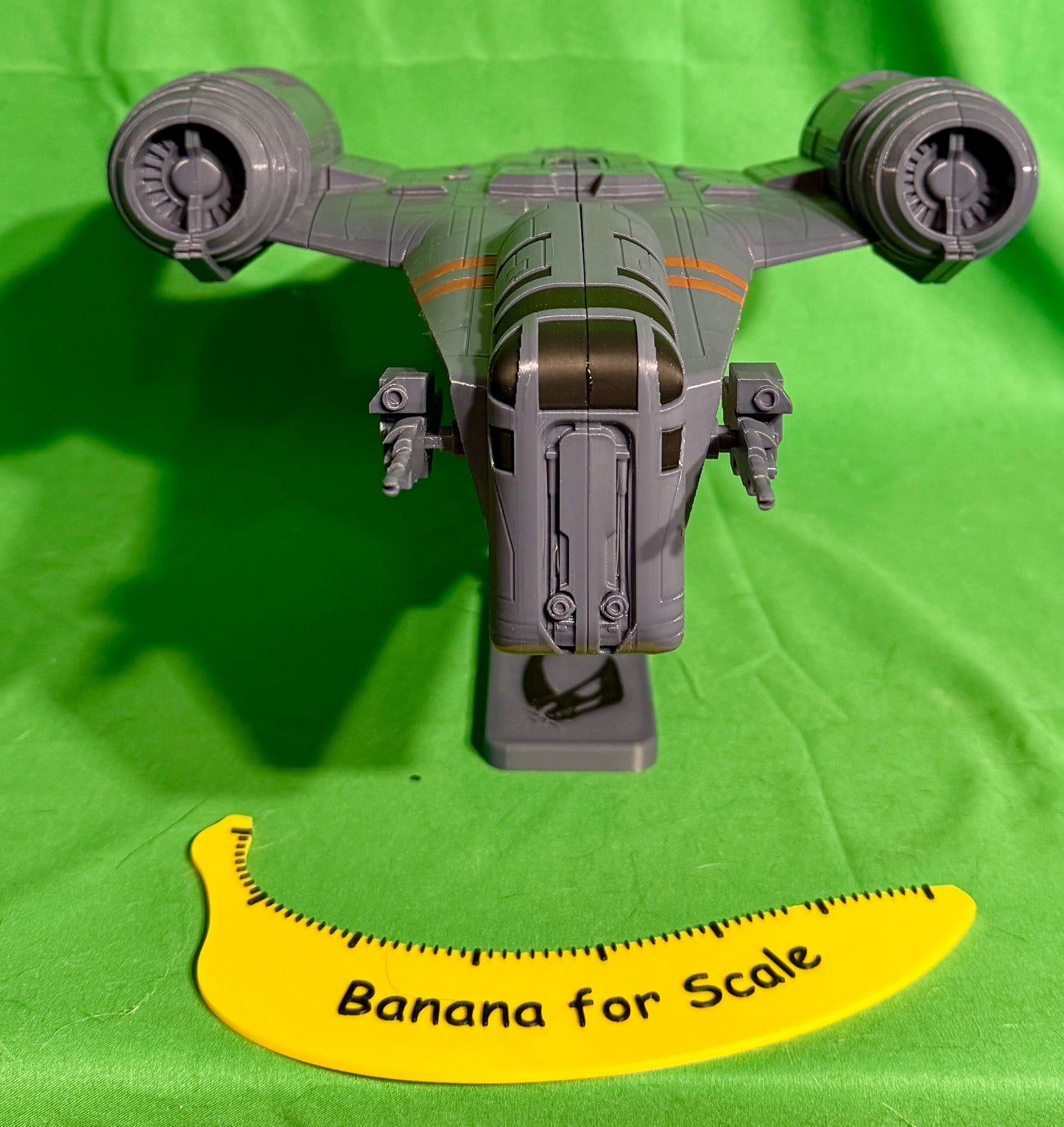 "This is the Way" | Custom 16" Razor Crest with Mudhorn Stand