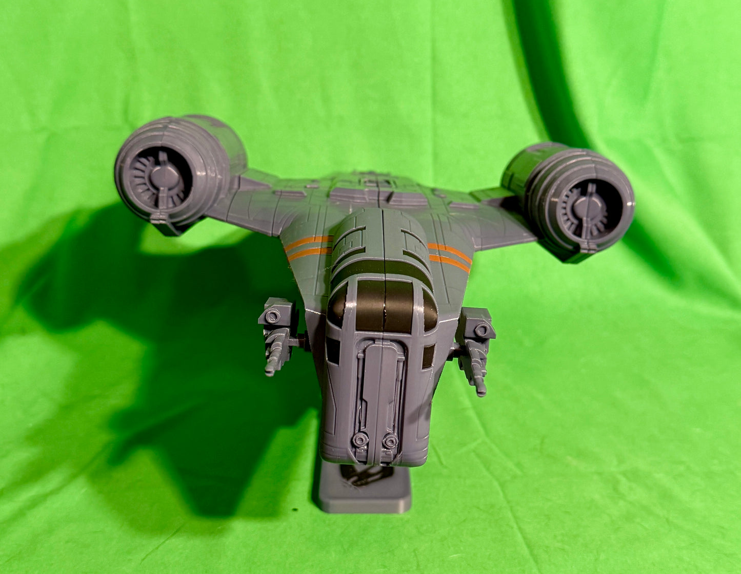 "This is the Way" | Custom 16" Razor Crest with Mudhorn Stand