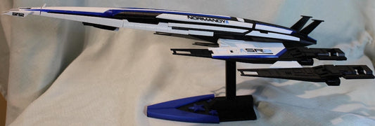 SSV Normandy SR2 Starship Model